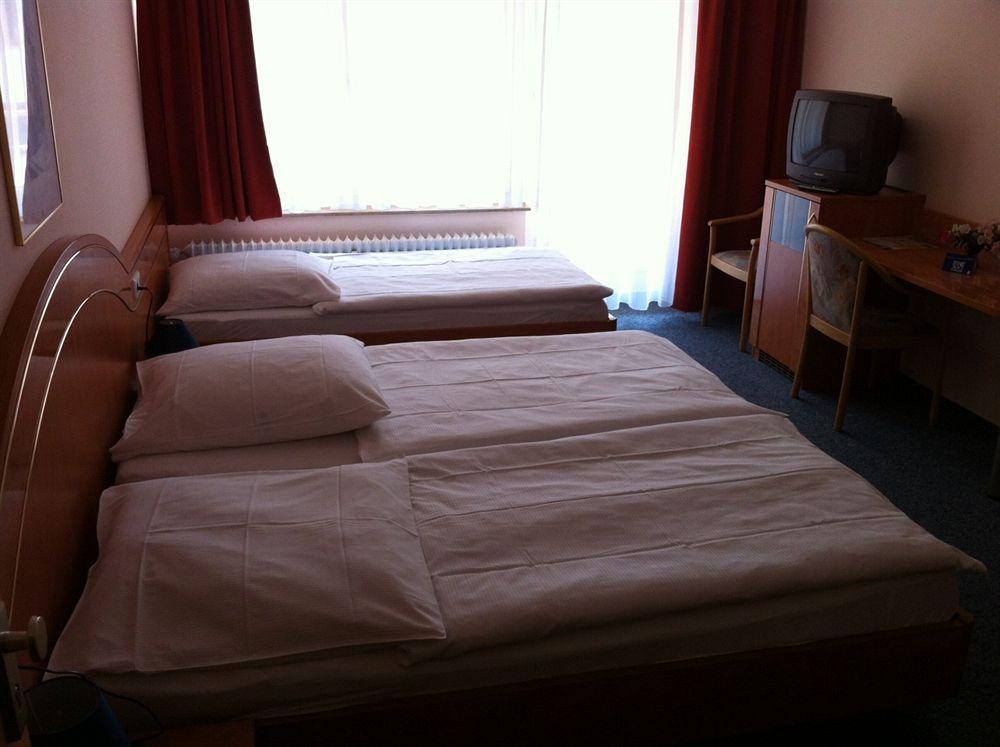 Hotel Europa Pforzheim Extérieur photo